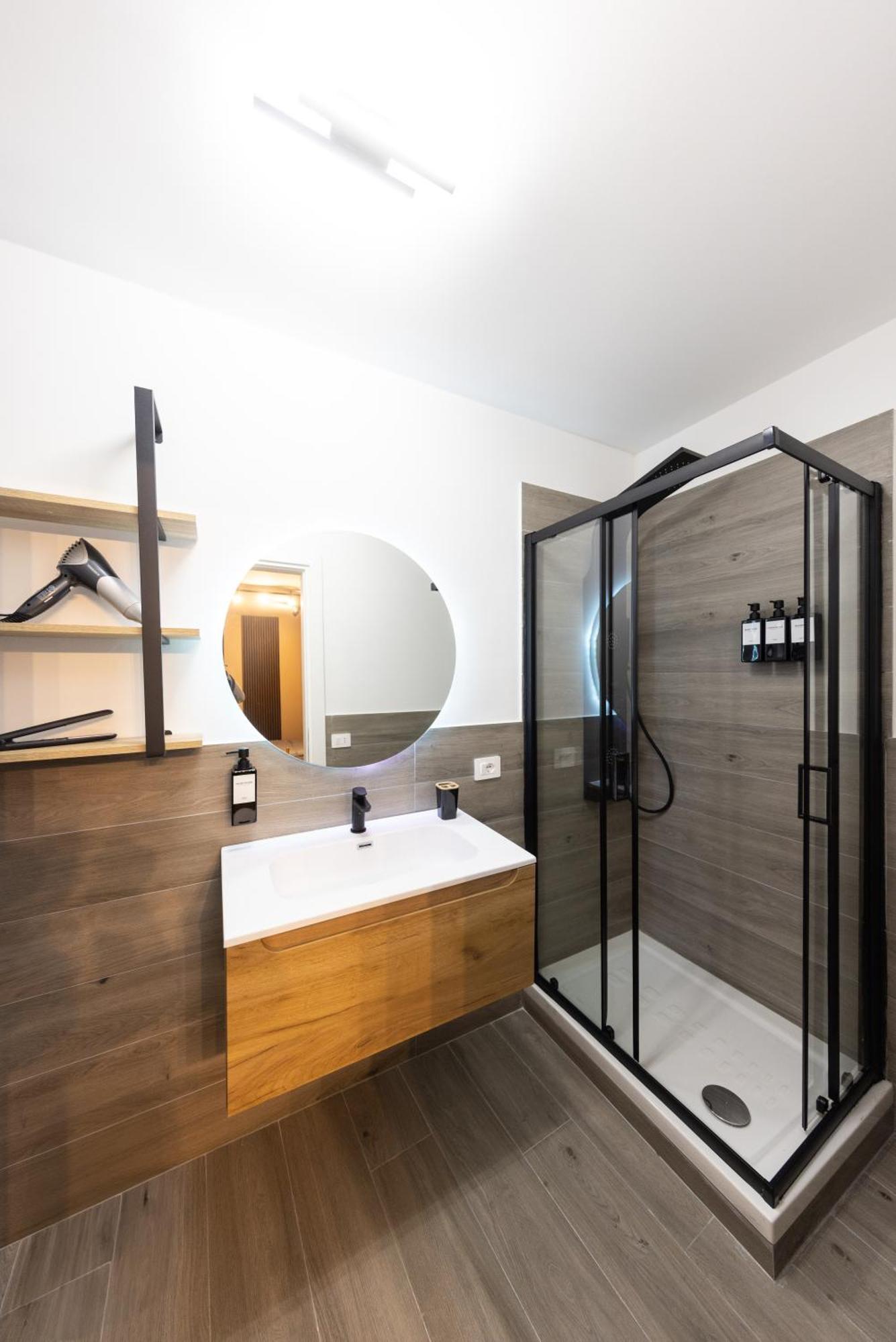 Urban Chic Luxury Suite Apartments Rome Exterior photo