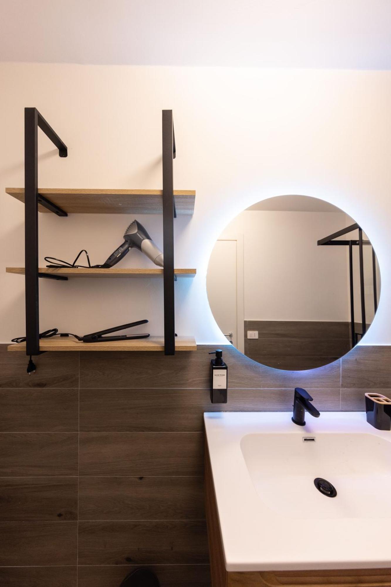 Urban Chic Luxury Suite Apartments Rome Exterior photo
